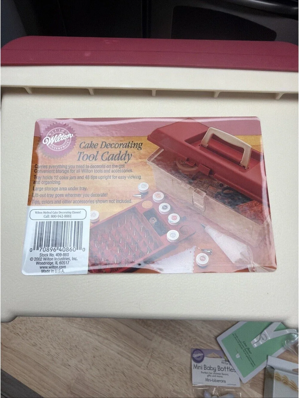 Wilton Cake Decorating Tool Caddy W/ Insert lots of supplies Tools Tips Spatulas